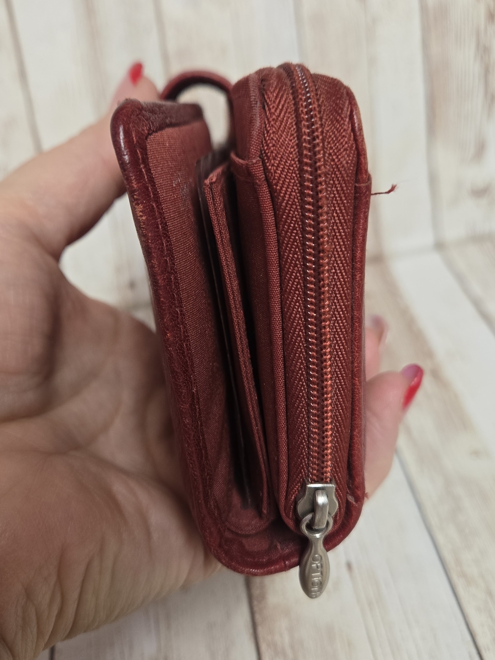 Options by Buxton Red Genuine Leather Checkbook Wallet Organizer - Picture 4 of 16